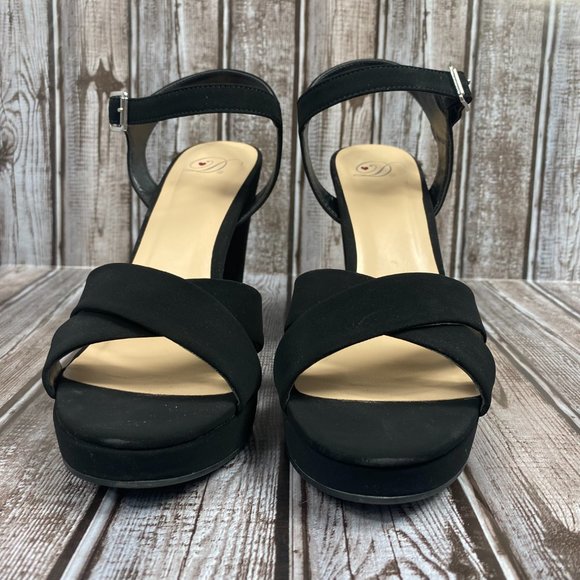 Delicious | Platform Heels - Picture 6 of 15